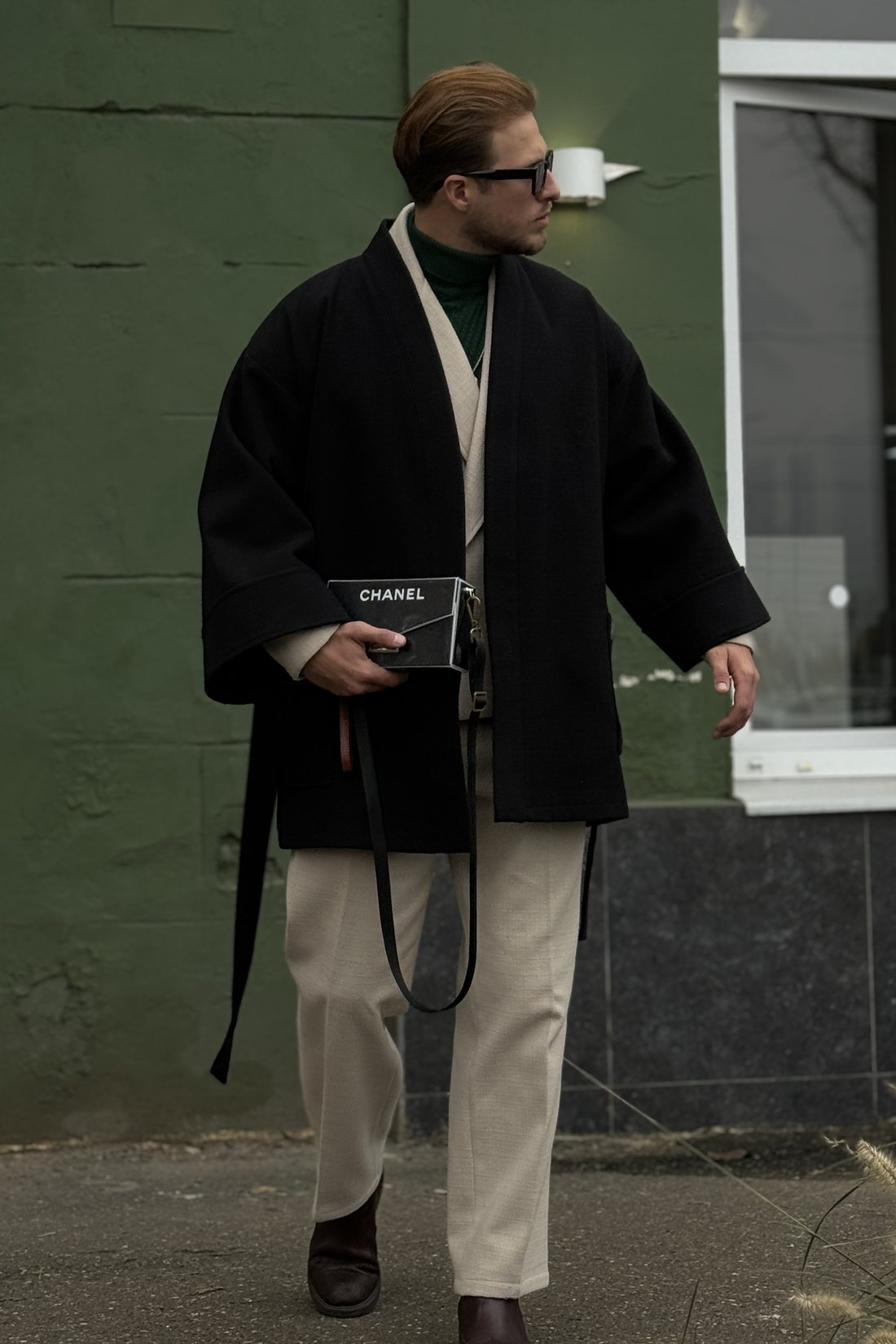 ПАЛЬТО ХАОРИ — кадр 3