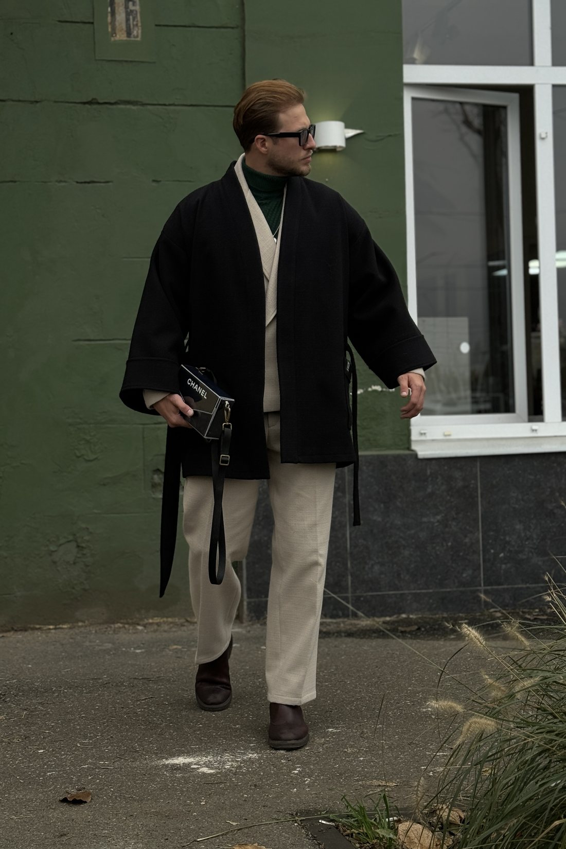 ПАЛЬТО ХАОРИ — кадр 4